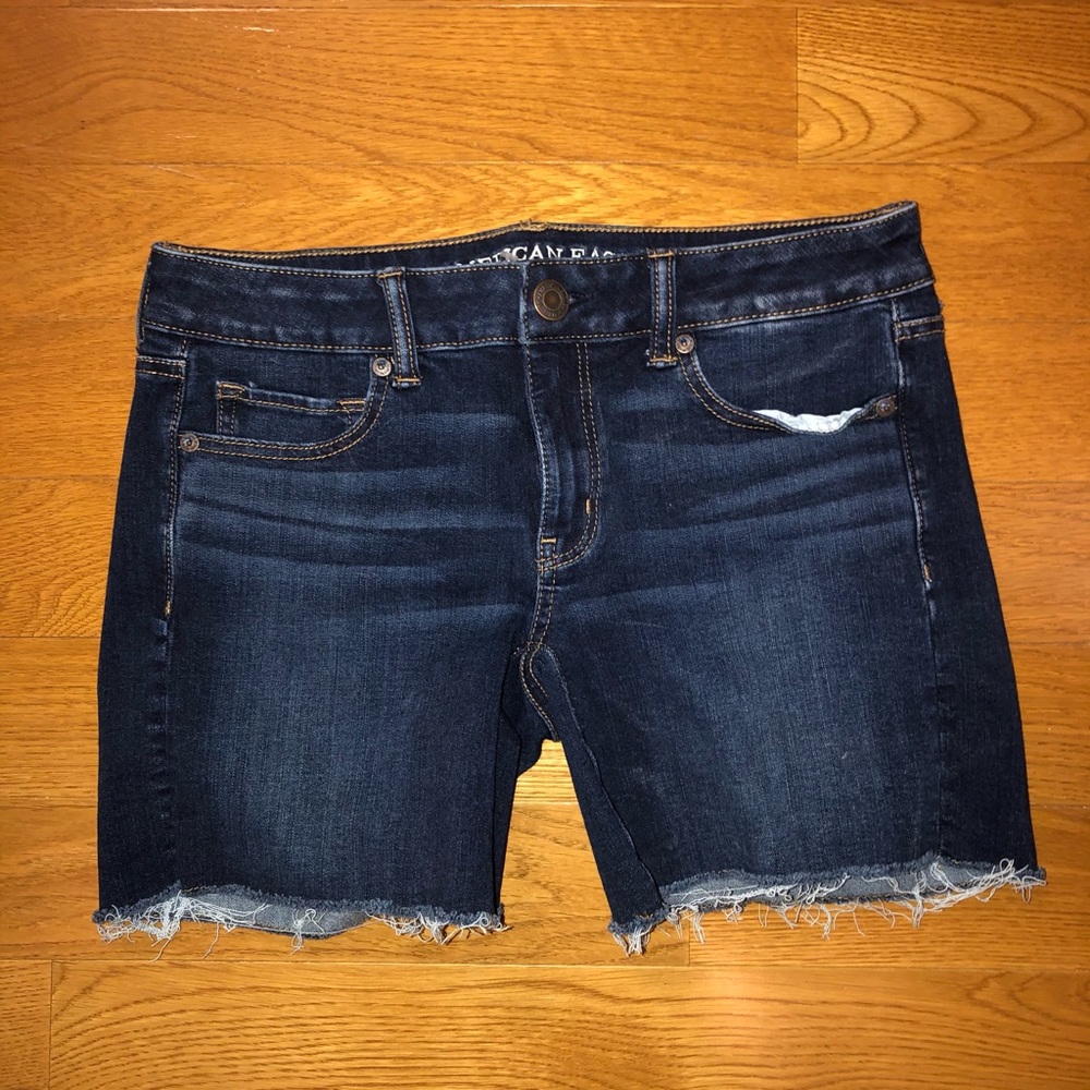 American eagle women’s jean shorts